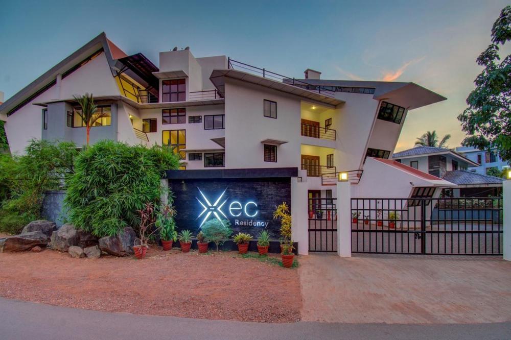 แคปิตัล โอ 37677 Xec เรซิเดนซี Hotel มัดกอน ภายนอก รูปภาพ