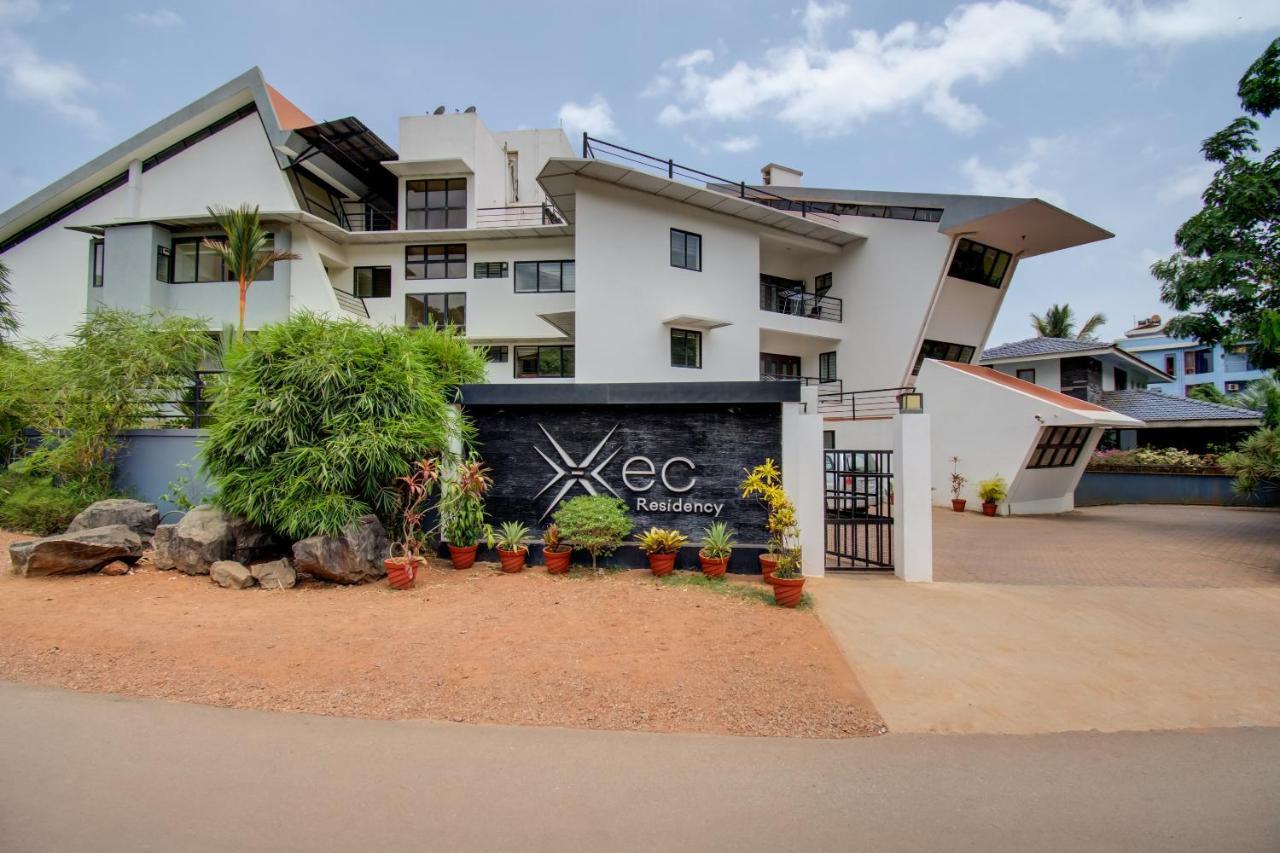 แคปิตัล โอ 37677 Xec เรซิเดนซี Hotel มัดกอน ภายนอก รูปภาพ